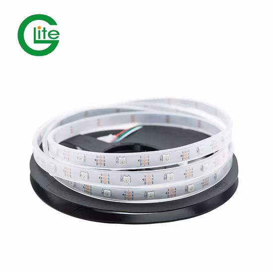 Dos años de garantía Certificado CE RoHS RGB Ws2812b IC digital Construido en tira de LED programable flexible direccionable 5V